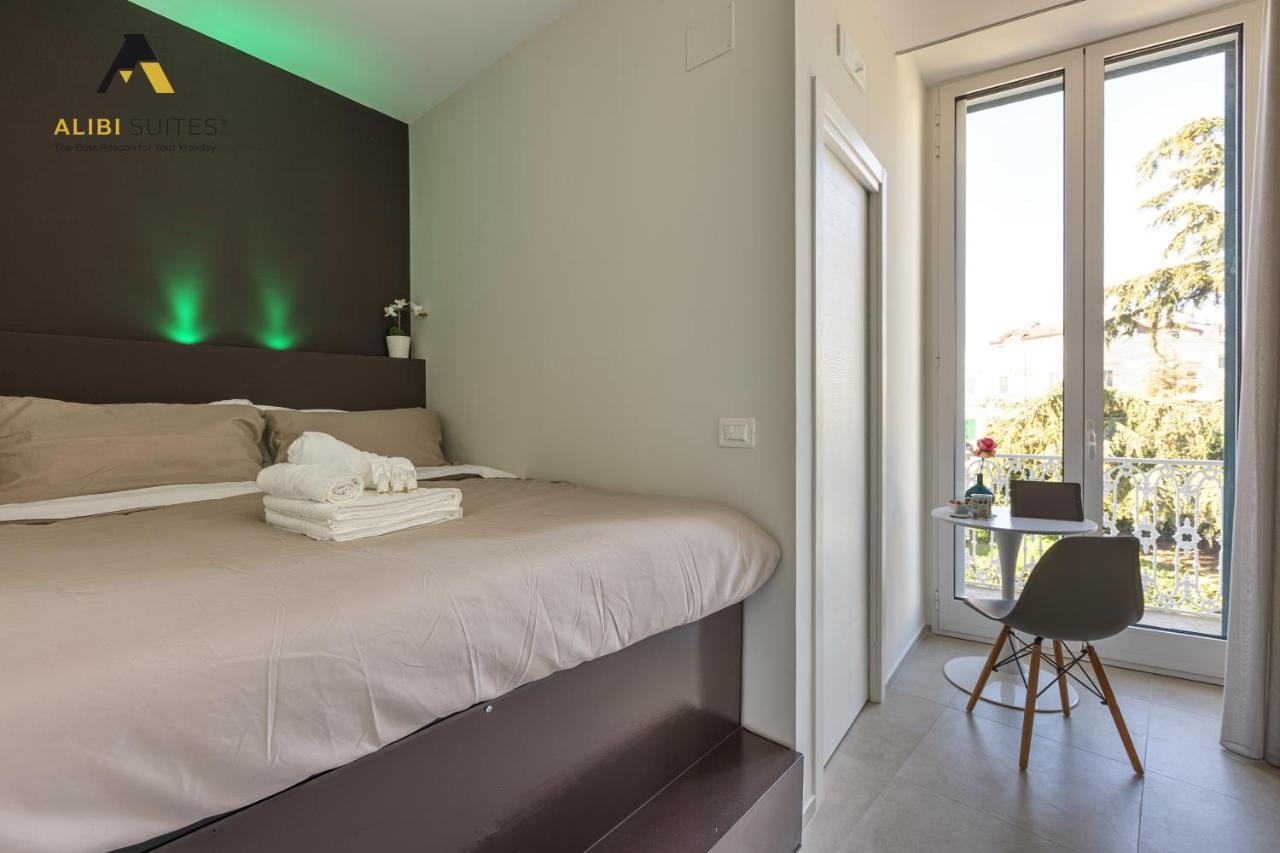 Alibi Suites Suite Museum: Gioiello Con Vista Sul Museo Archeologico Nazionale, Letto E Doccia Con Cromoterapia, Smart Tv, Wifi E A/C Ruvo di Puglia Exterior photo